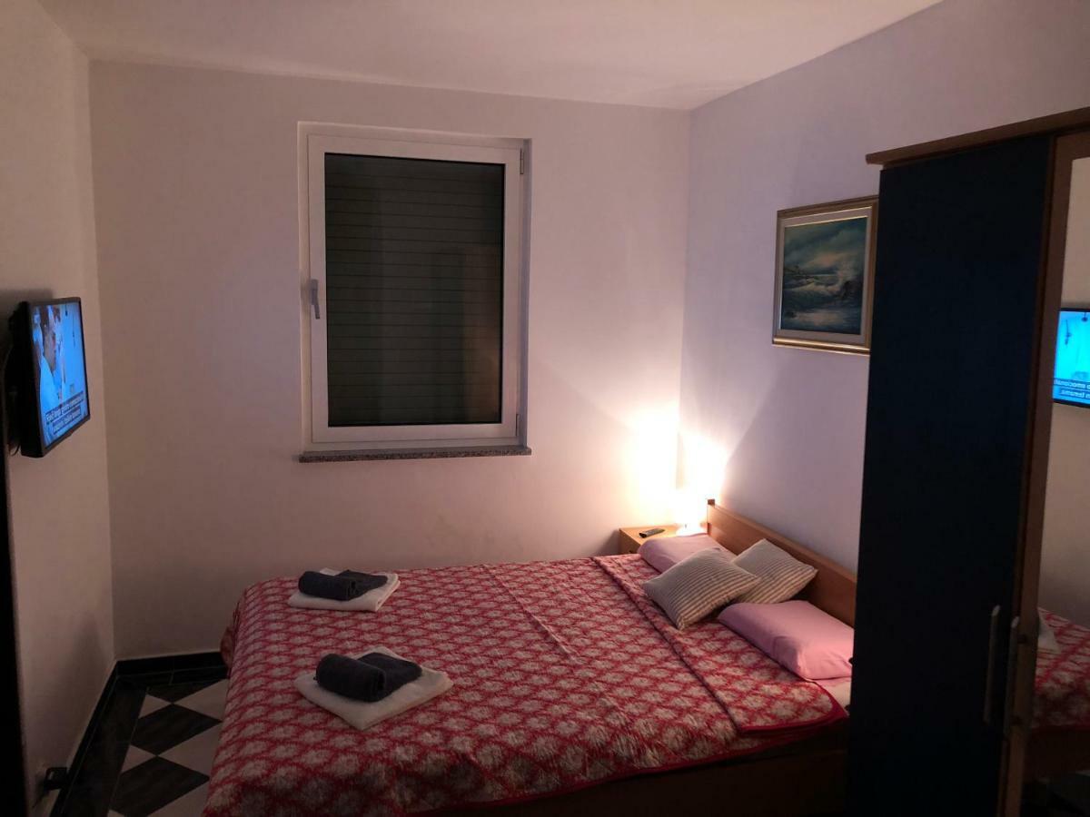 Mundial Apartments Нивице Экстерьер фото