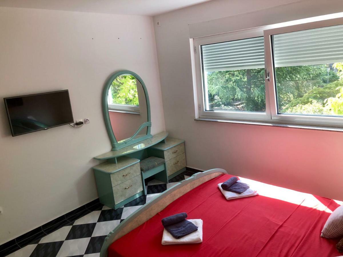 Mundial Apartments Нивице Экстерьер фото